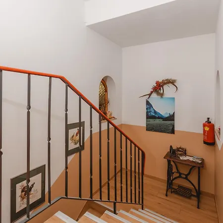 Haus Koetschach-5 By Interhome Lägenhet *