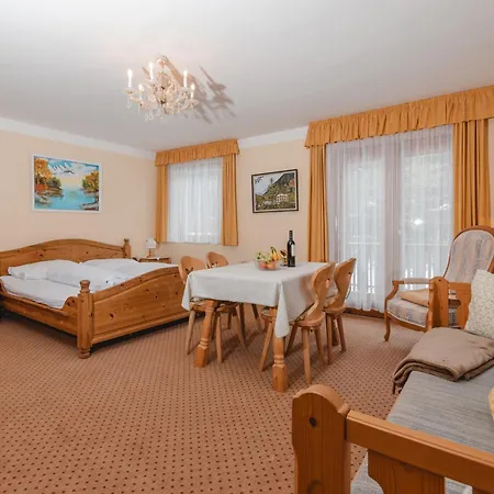 Haus Koetschach-5 By Interhome Lägenhet