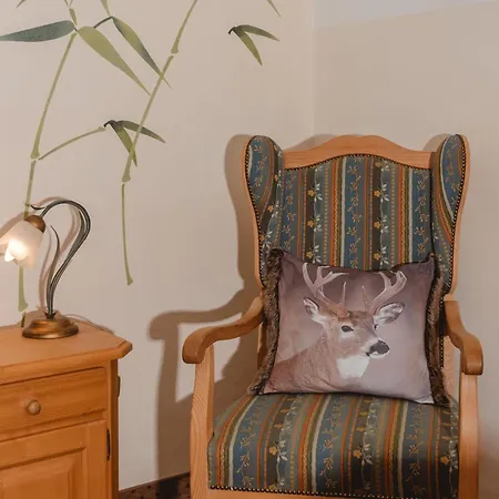 Haus Koetschach-5 By Interhome Lägenhet *