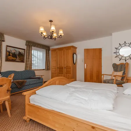 Haus Koetschach-5 By Interhome Lägenhet