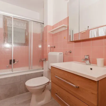 Haus Koetschach-5 By Interhome Lägenhet Bad Gastein