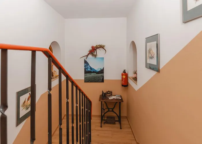 Haus Koetschach-5 By Interhome شقة